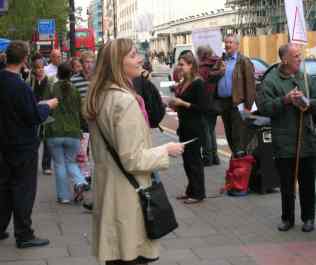 Leafletting
clamette in front of us