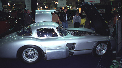 Mercedes 300SLR, side view; JPG 51K